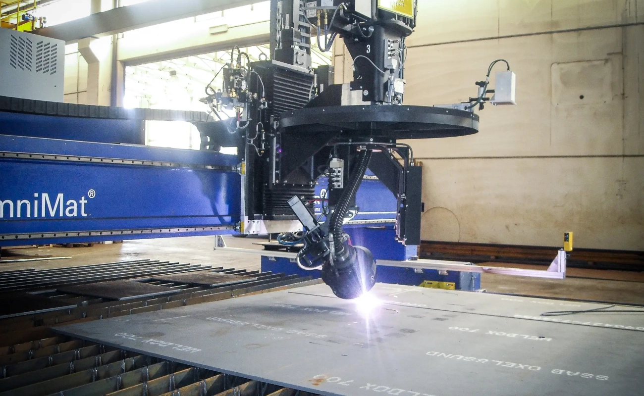 lavorazione tramite taglio al plasma di weldox 700